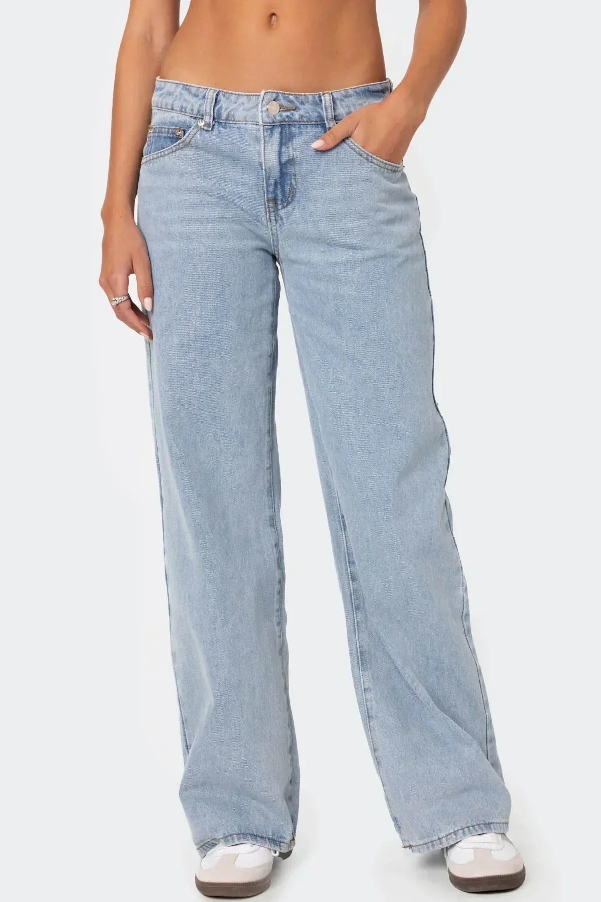 De retro flair jeans met lage taille