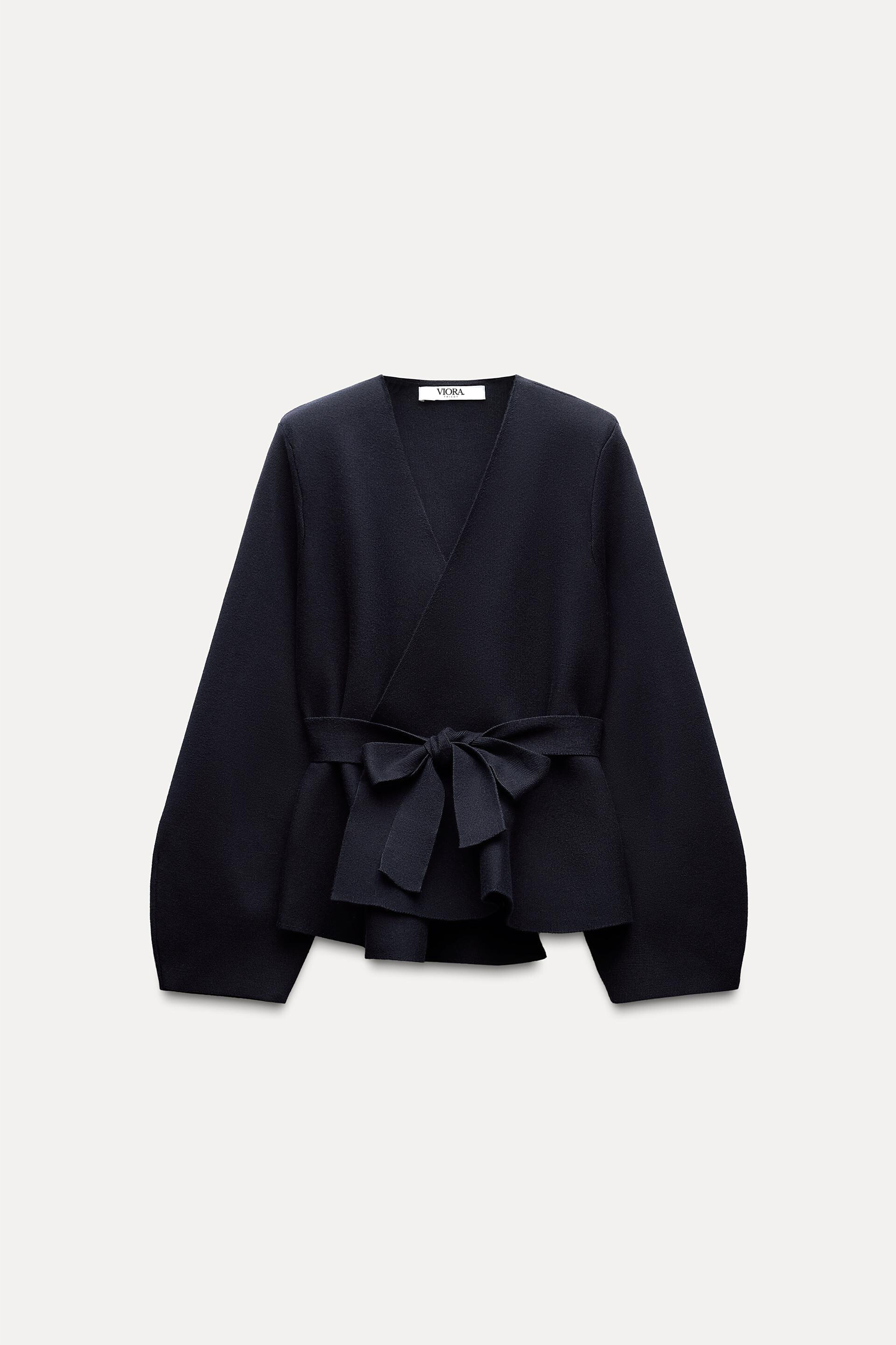 BELTED BLAZER WITH SHOULDER PADS